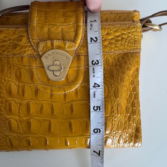 Brahmin Mojito Melbourne Croc Leather Bag Crossbody Turn Lock Yellow Mustard - Picture 10 of 12